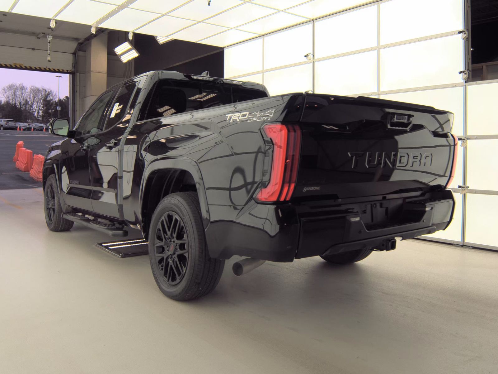 2023 Toyota Tundra SR5 AWD