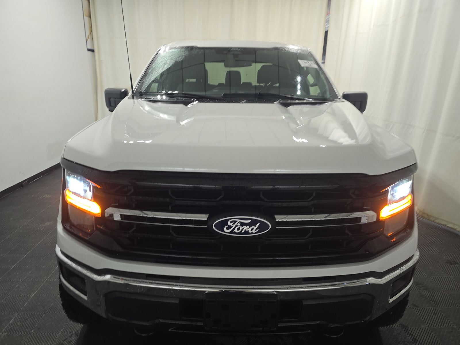 2024 Ford F-150 XLT AWD