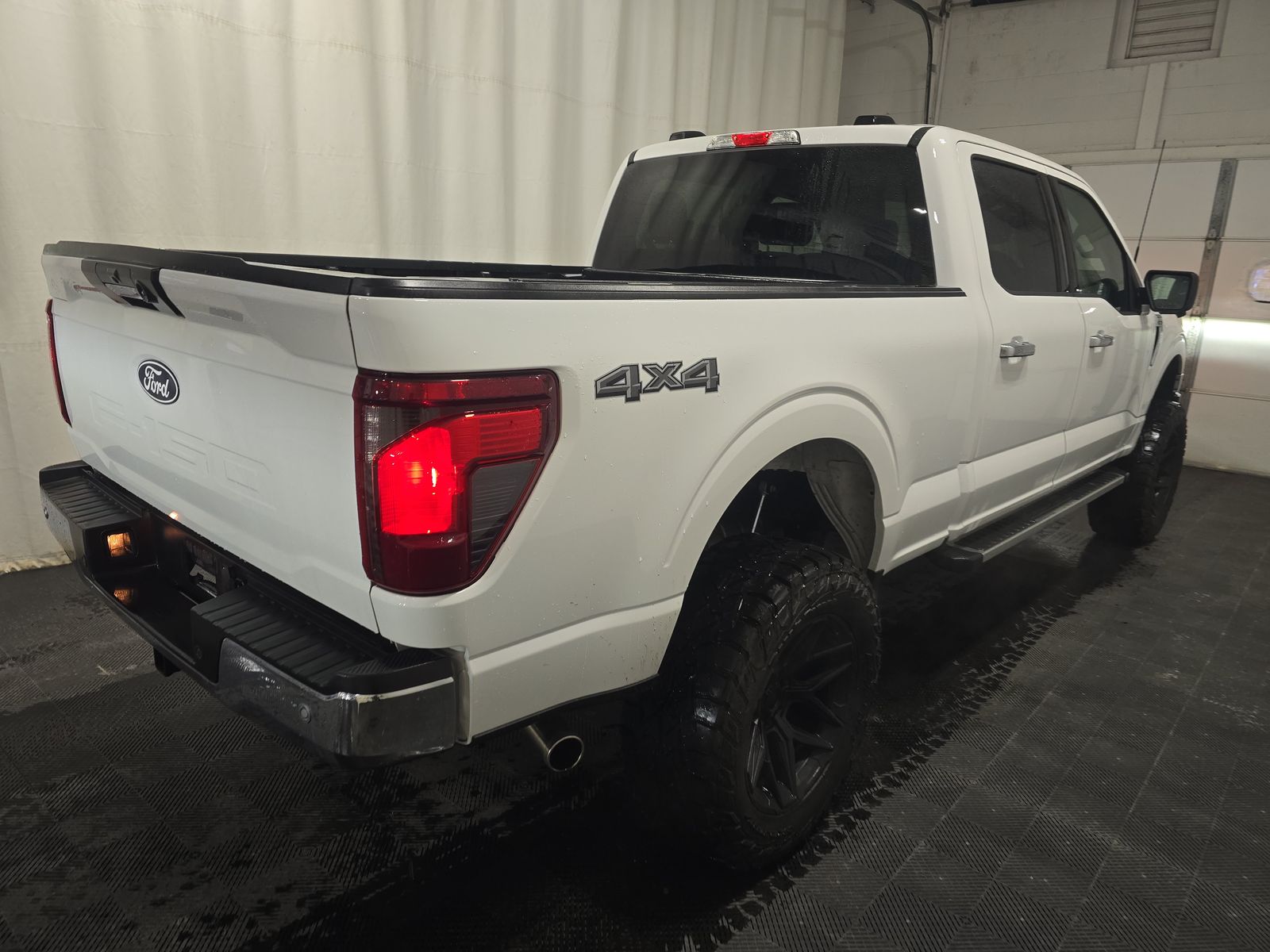 2024 Ford F-150 XLT AWD