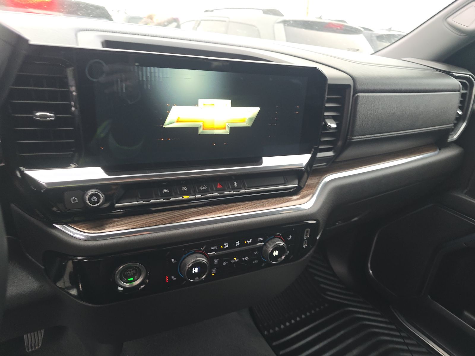 2023 Chevrolet Silverado 1500 LT AWD