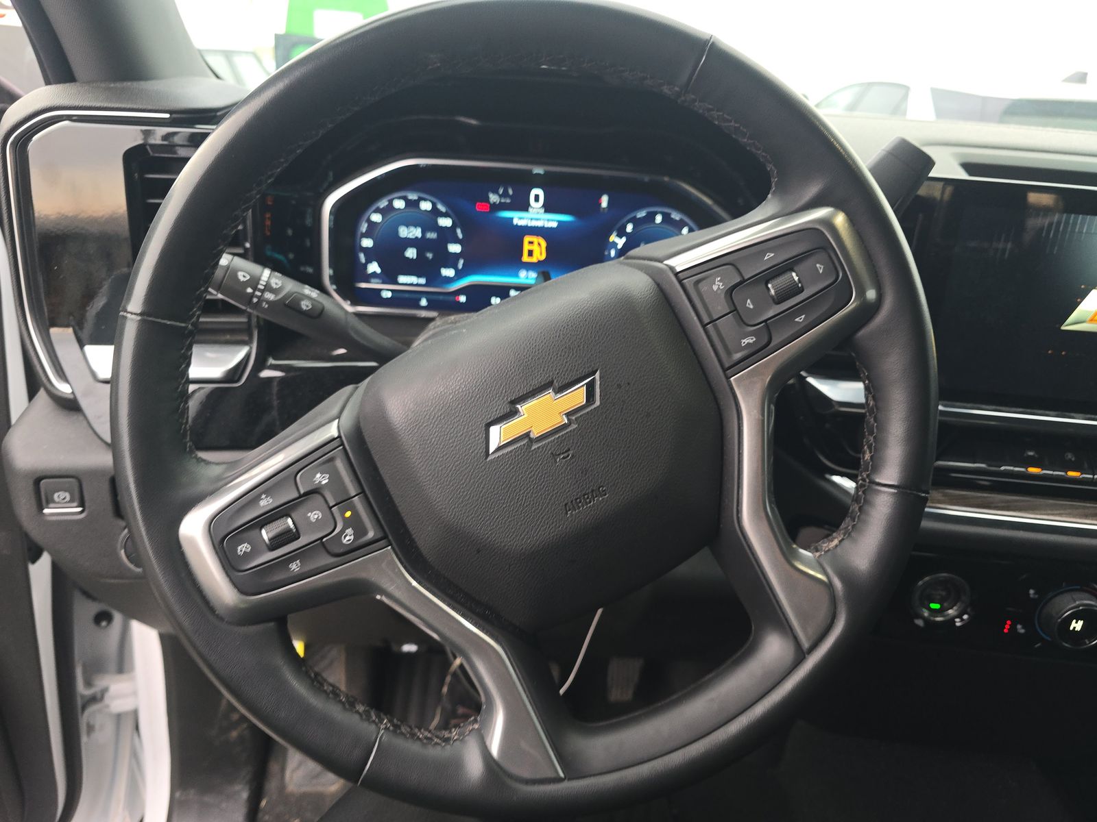 2023 Chevrolet Silverado 1500 LT AWD