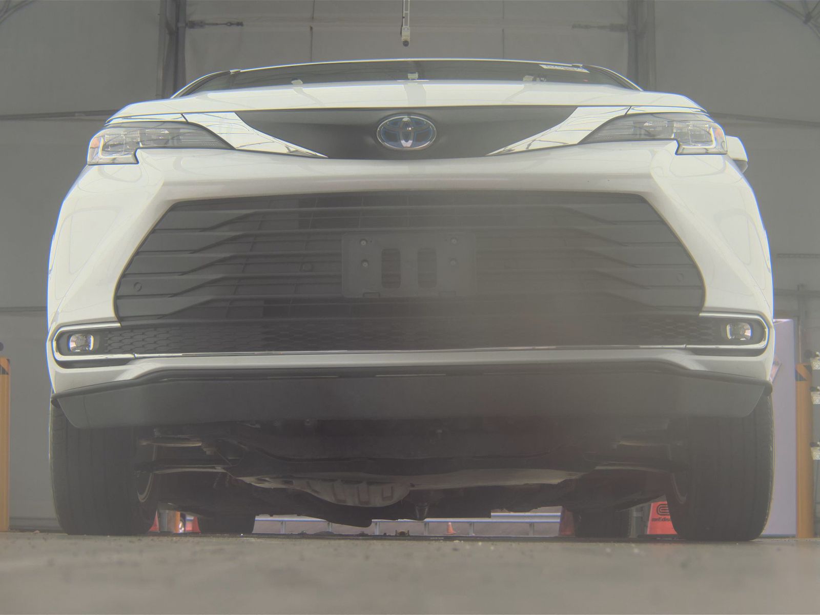 2023 Toyota Sienna XLE FWD