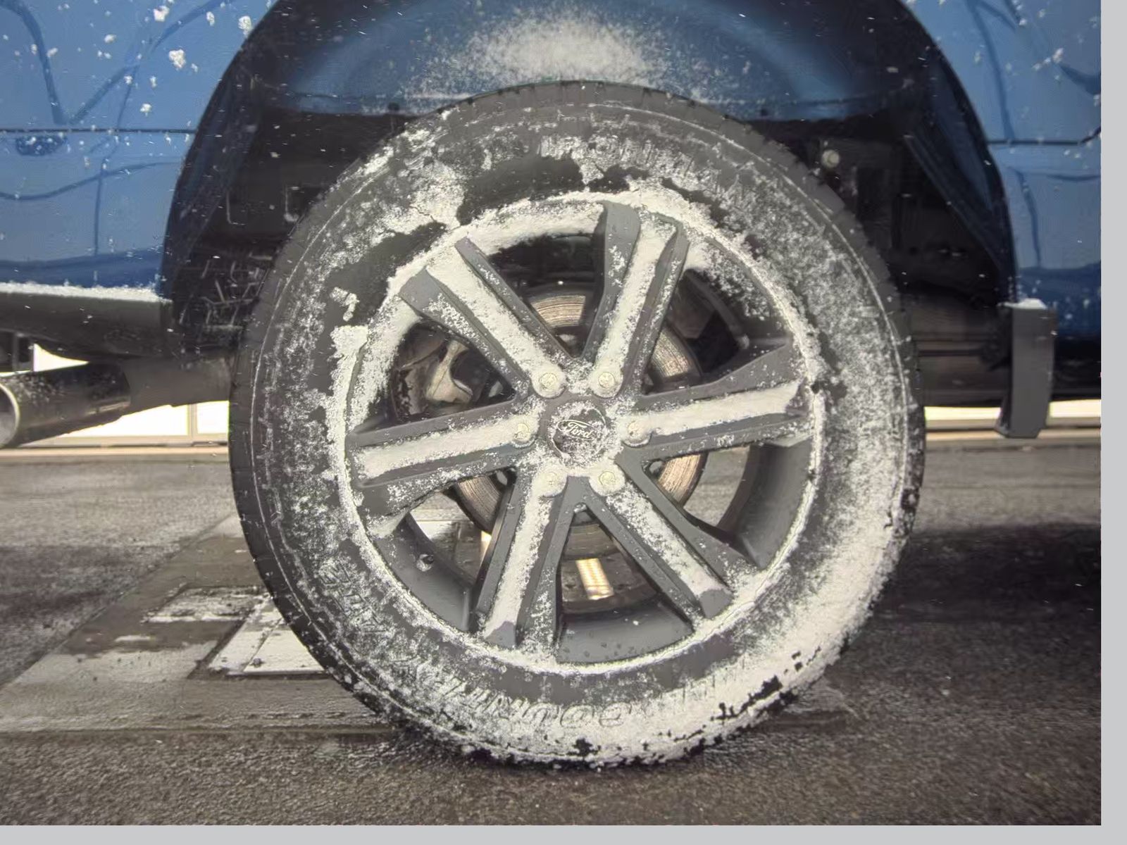 2023 Ford F-150 Lariat AWD