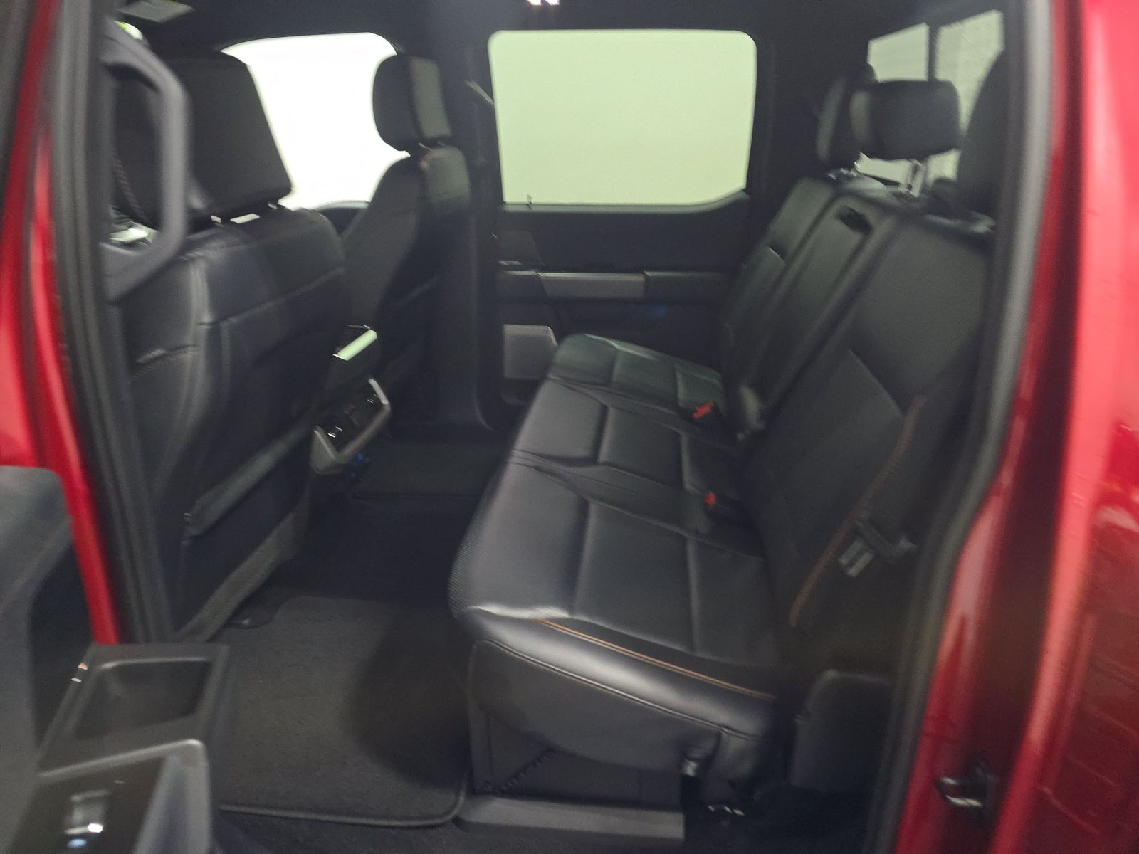 2024 Ford F-150 Lariat AWD