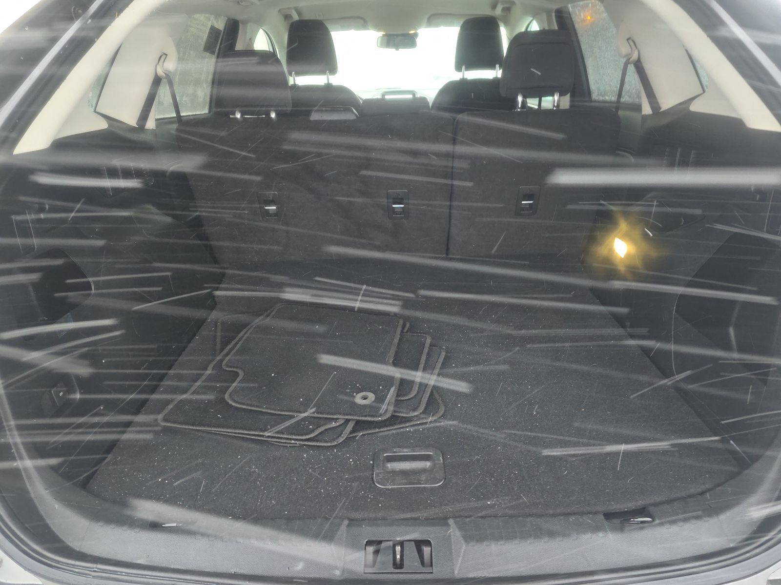 2023 Ford Edge SE AWD