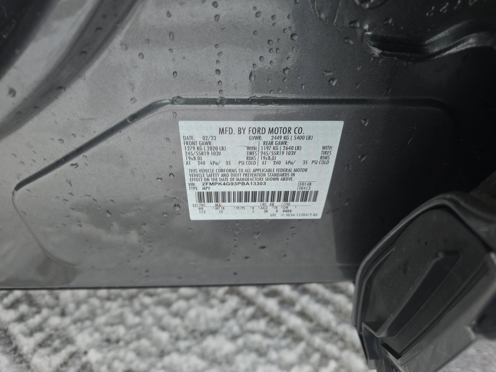 2023 Ford Edge SE AWD