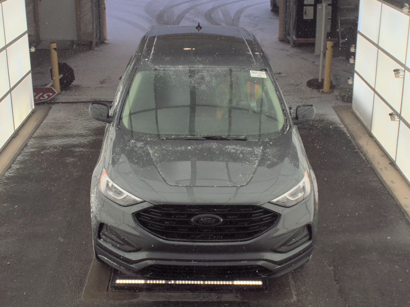 2023 Ford Edge SE AWD