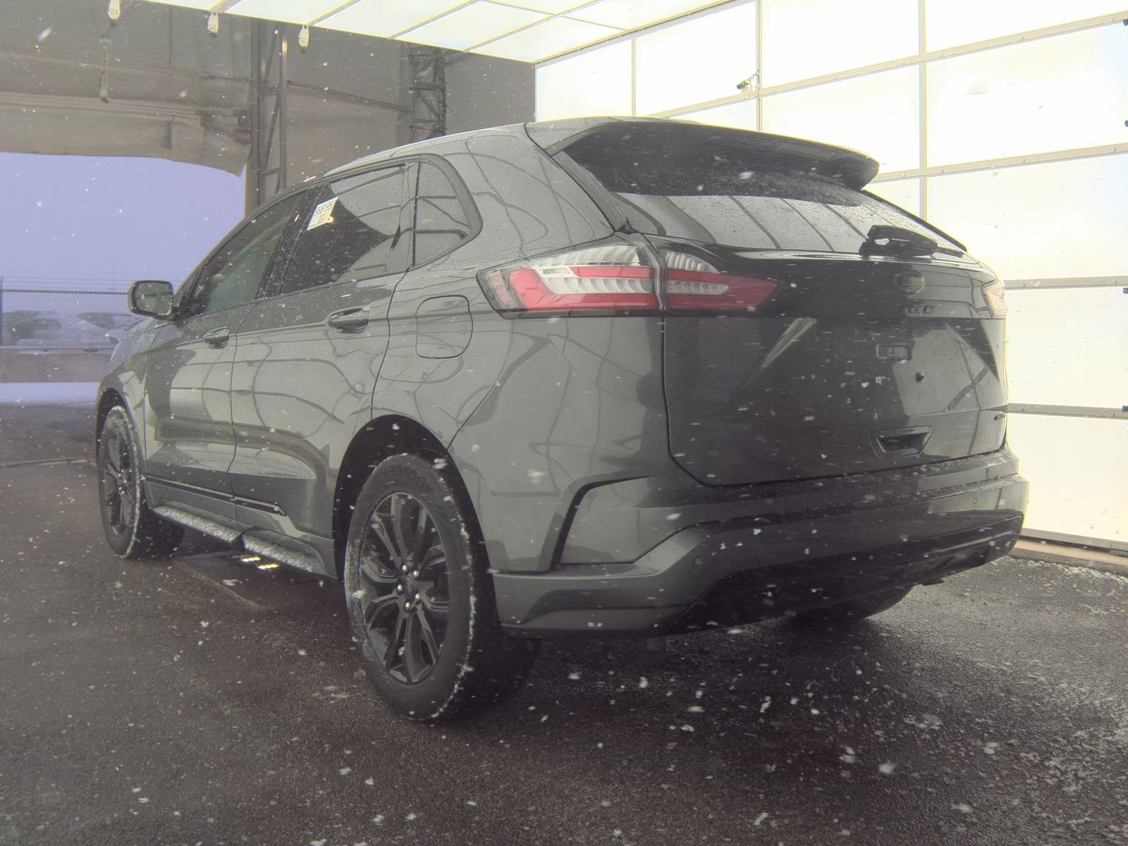 2023 Ford Edge SE AWD