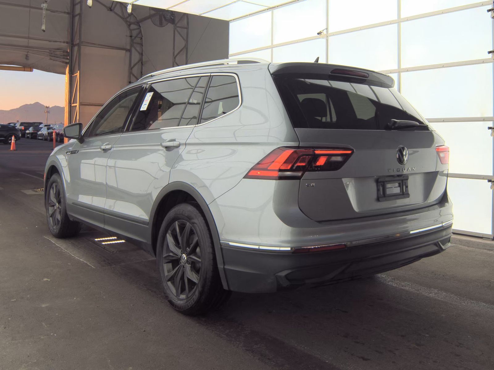 2024 Volkswagen Tiguan 2.0T Wolfsburg Edition FWD