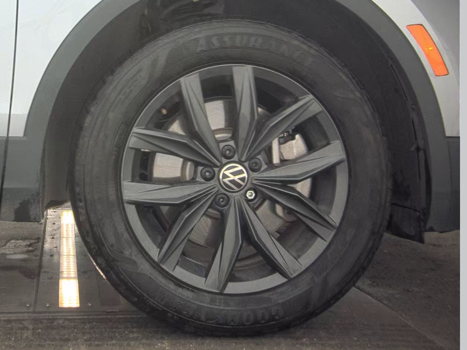 2024 Volkswagen Tiguan 2.0T Wolfsburg Edition FWD