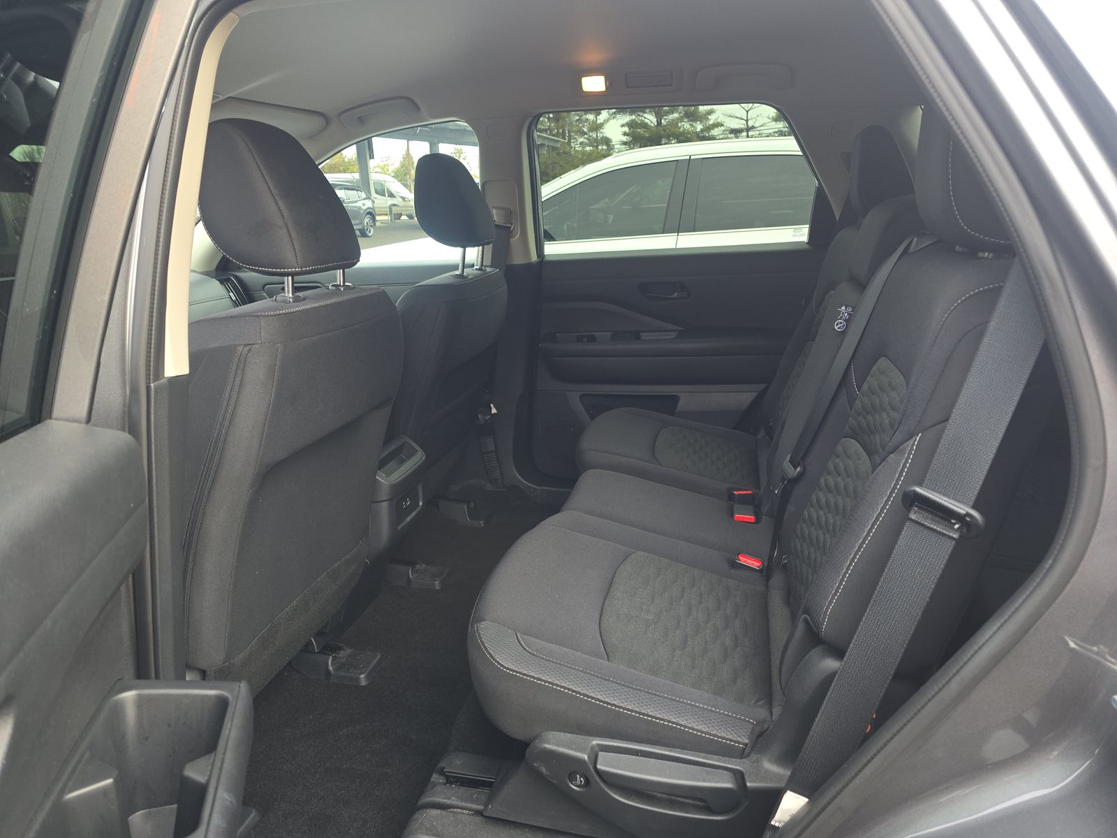 2024 Nissan Pathfinder S AWD 31089 miles - купити Авто з сша