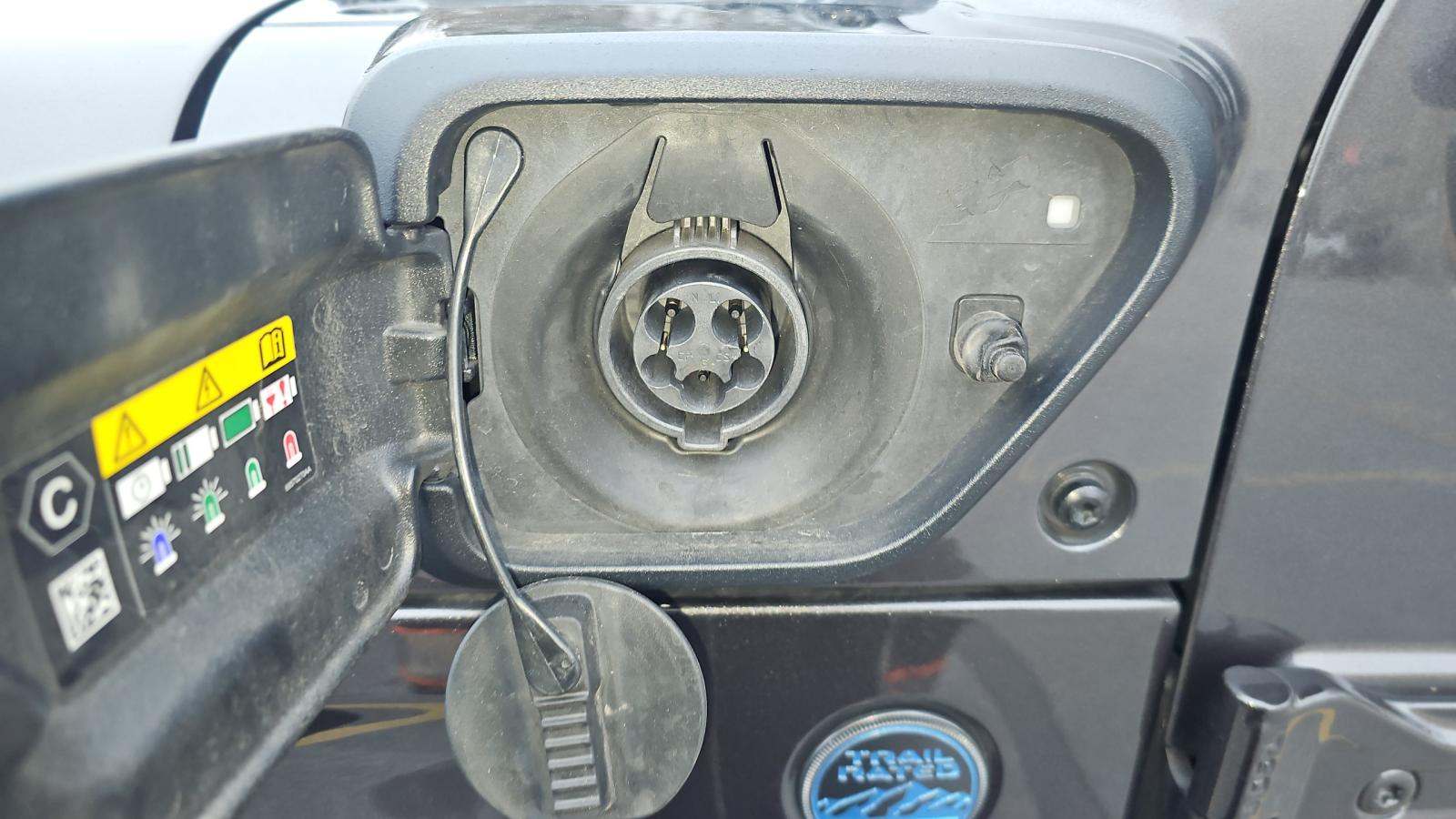 2025 Jeep Wrangler 4xe Willys AWD