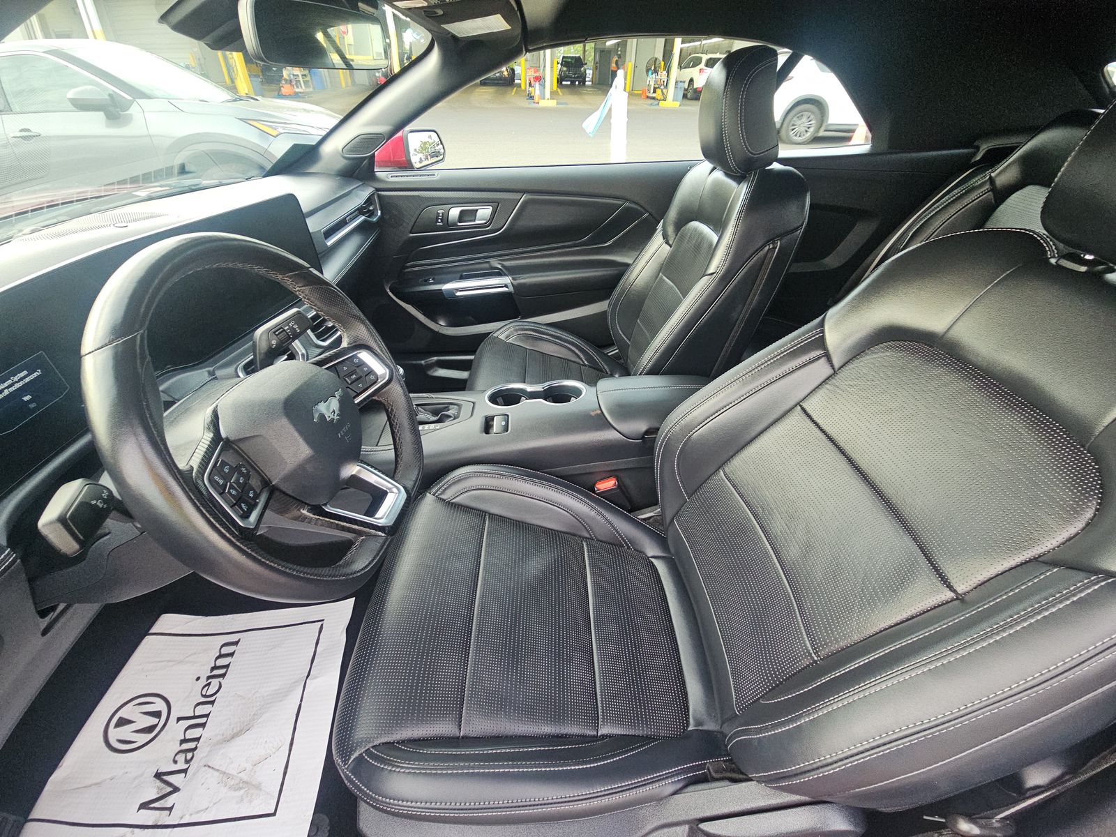 2025 Ford Mustang EcoBoost Premium FWD