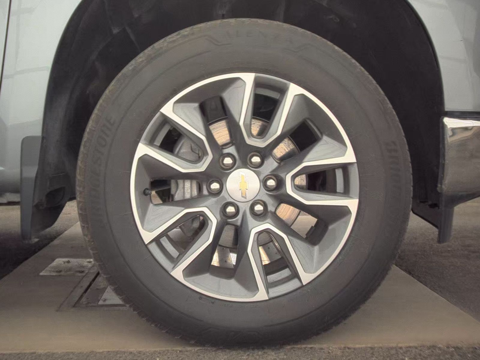 2023 Chevrolet Silverado 1500 LT AWD