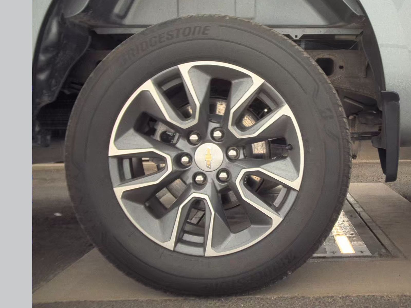 2023 Chevrolet Silverado 1500 LT AWD