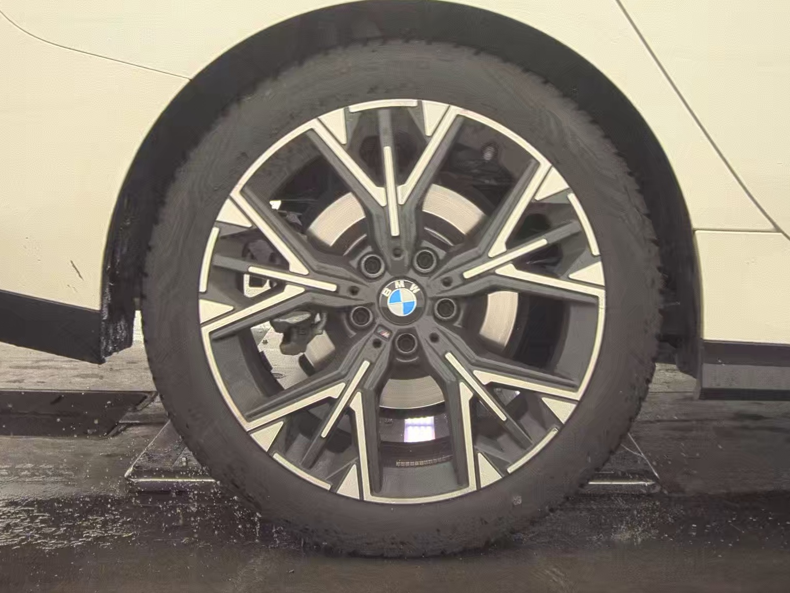 2025 BMW 2 Series 228i xDrive AWD