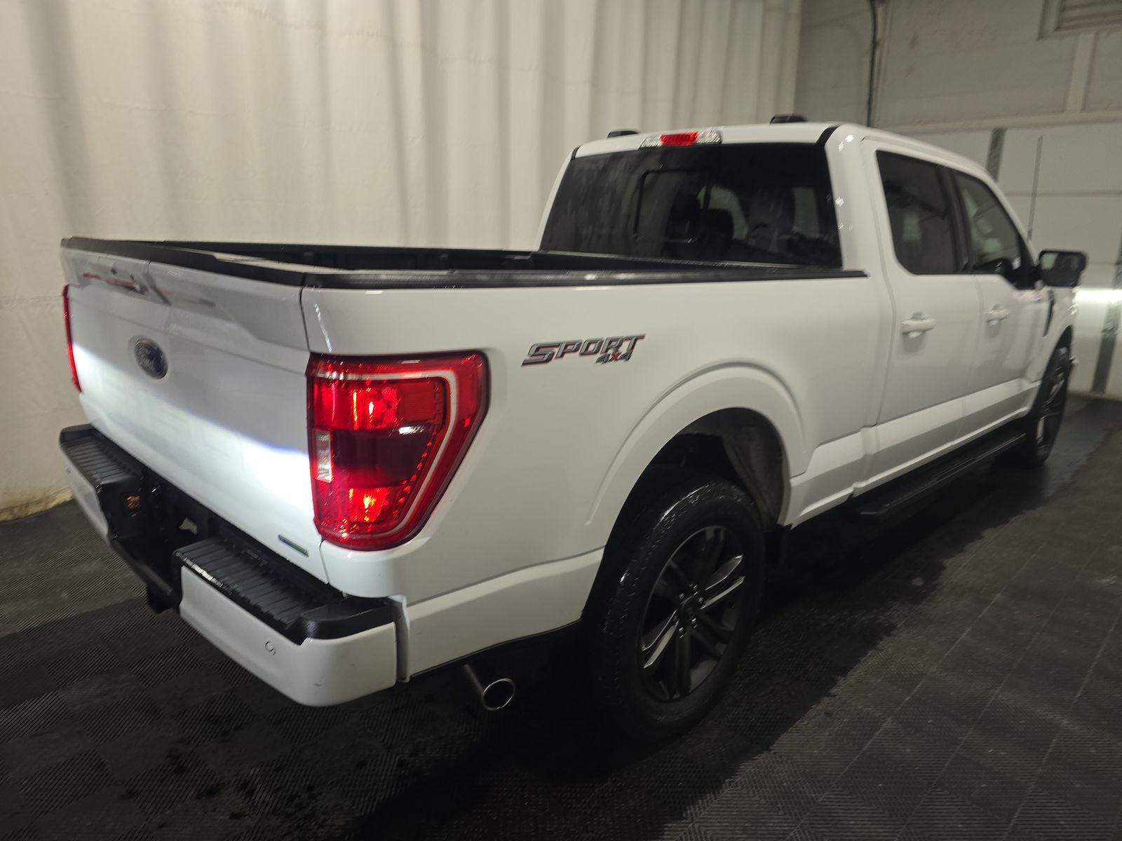 2022 Ford F-150 XLT AWD