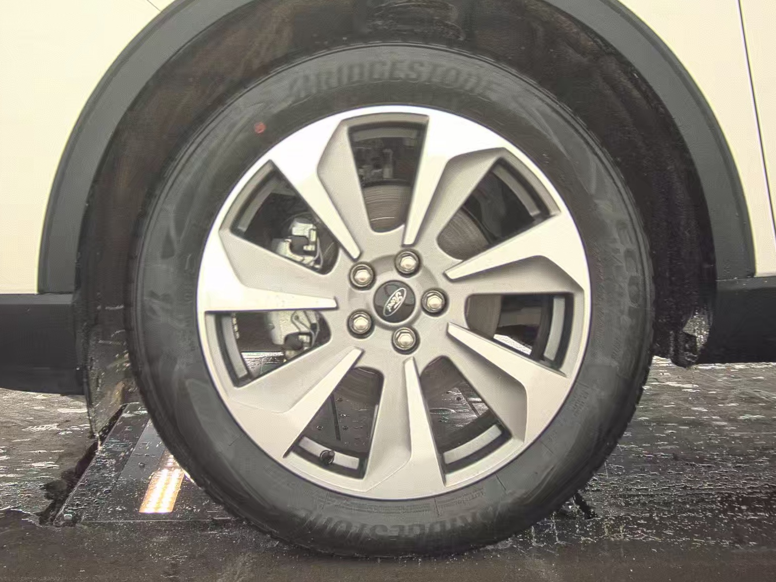 2025 Ford Escape Hybrid Platinum AWD