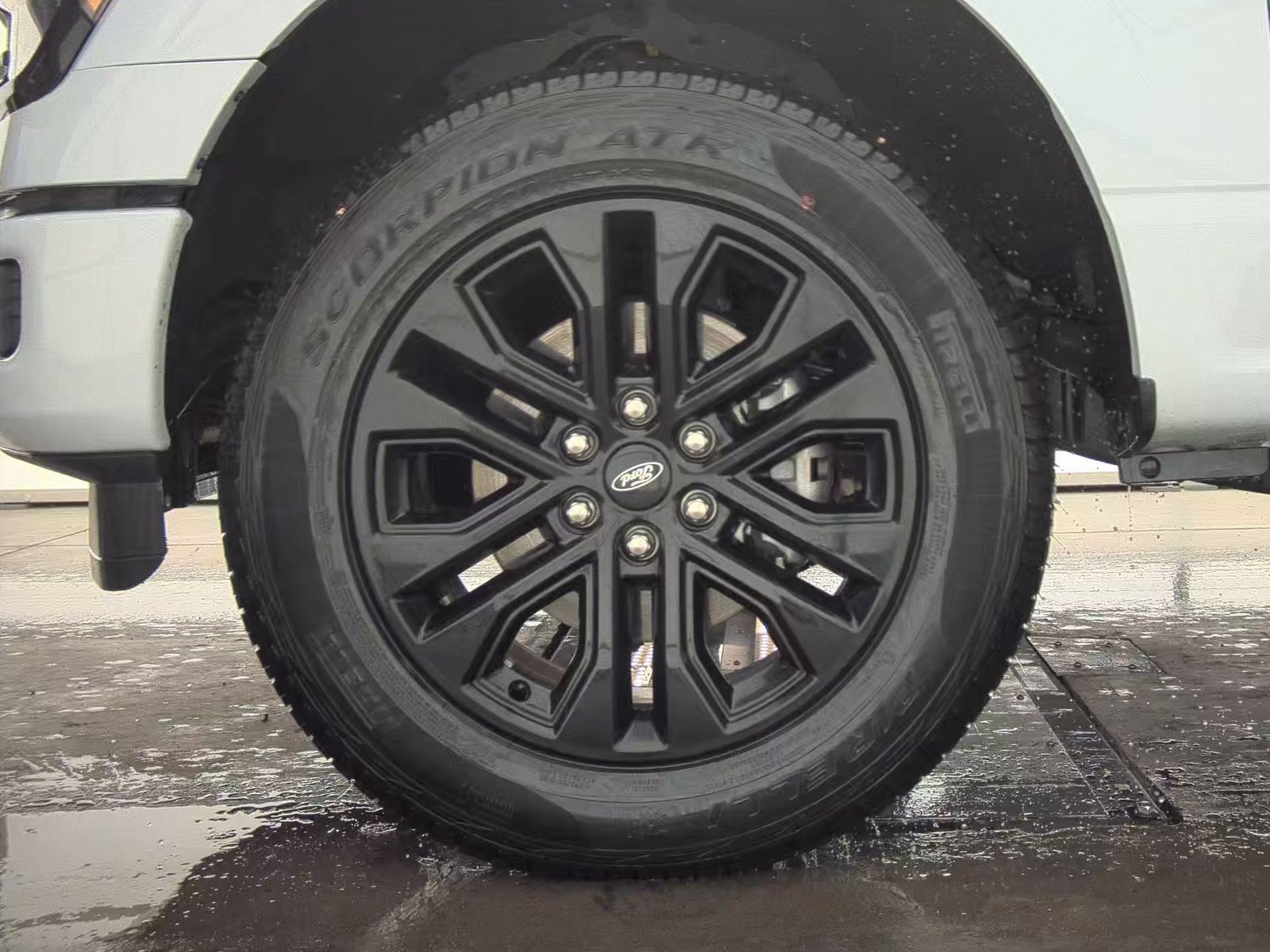 2025 Ford F-150 XLT AWD