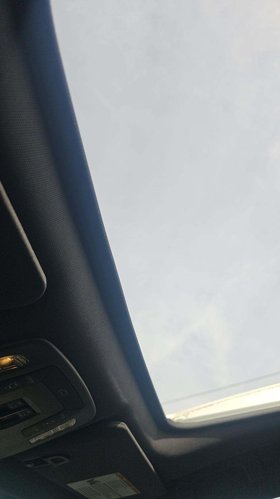 2023 Toyota Sienna XLE FWD