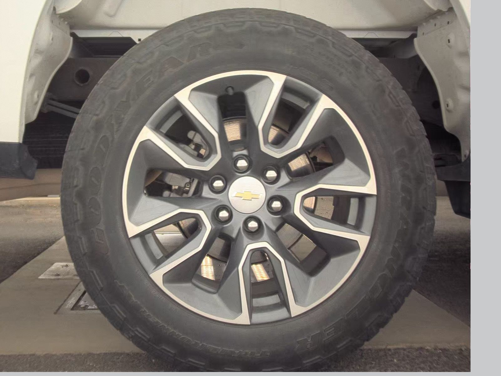 2023 Chevrolet Silverado 1500 LT AWD