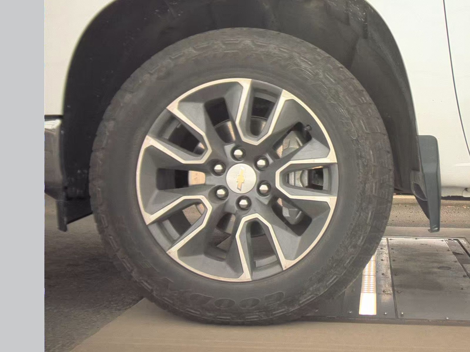 2023 Chevrolet Silverado 1500 LT AWD