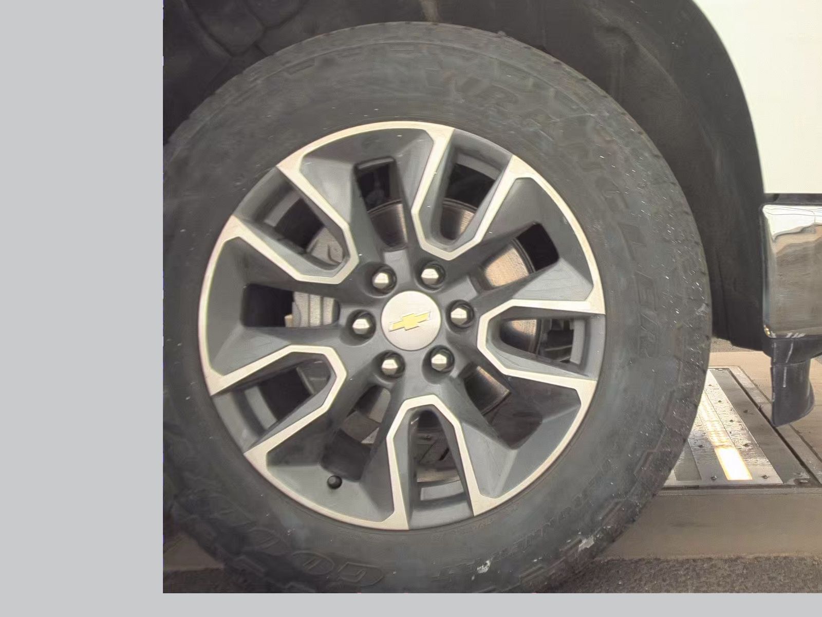 2023 Chevrolet Silverado 1500 LT AWD