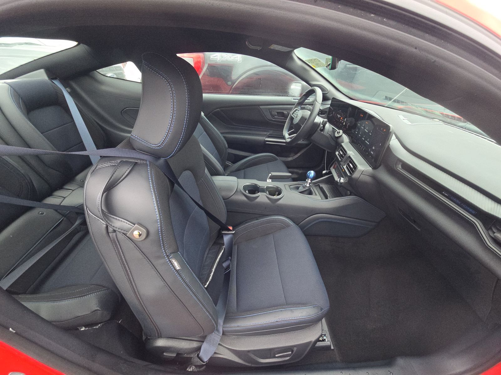 2024 Ford Mustang Dark Horse RWD