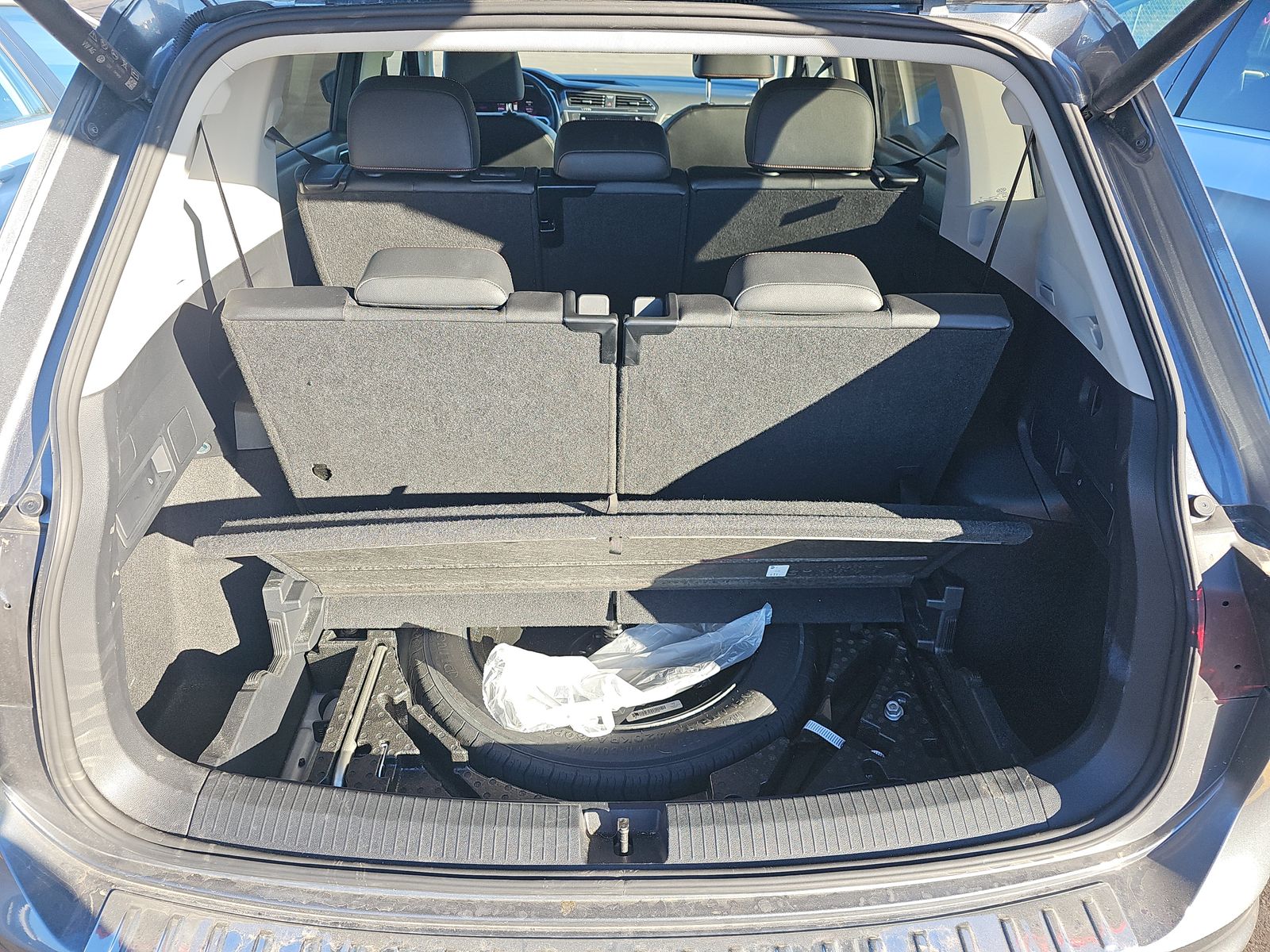 2024 Volkswagen Tiguan 2.0T Wolfsburg Edition FWD