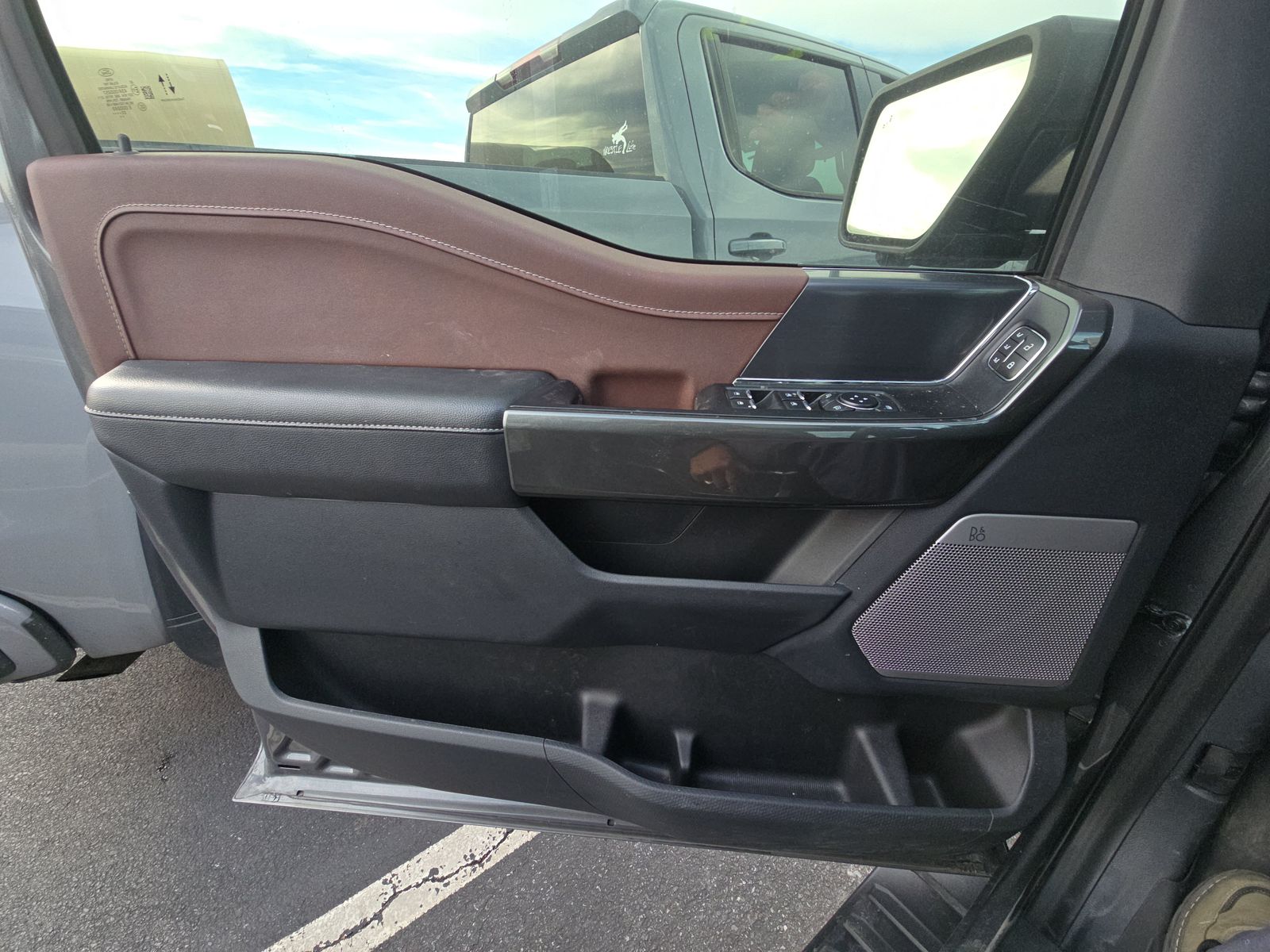 2023 Ford F-150 Lariat AWD