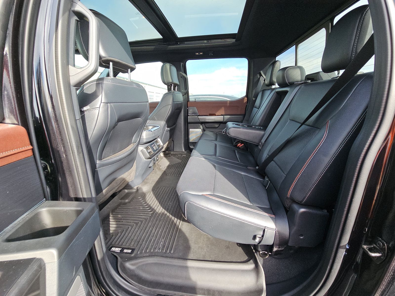 2023 Ford F-150 Lariat AWD