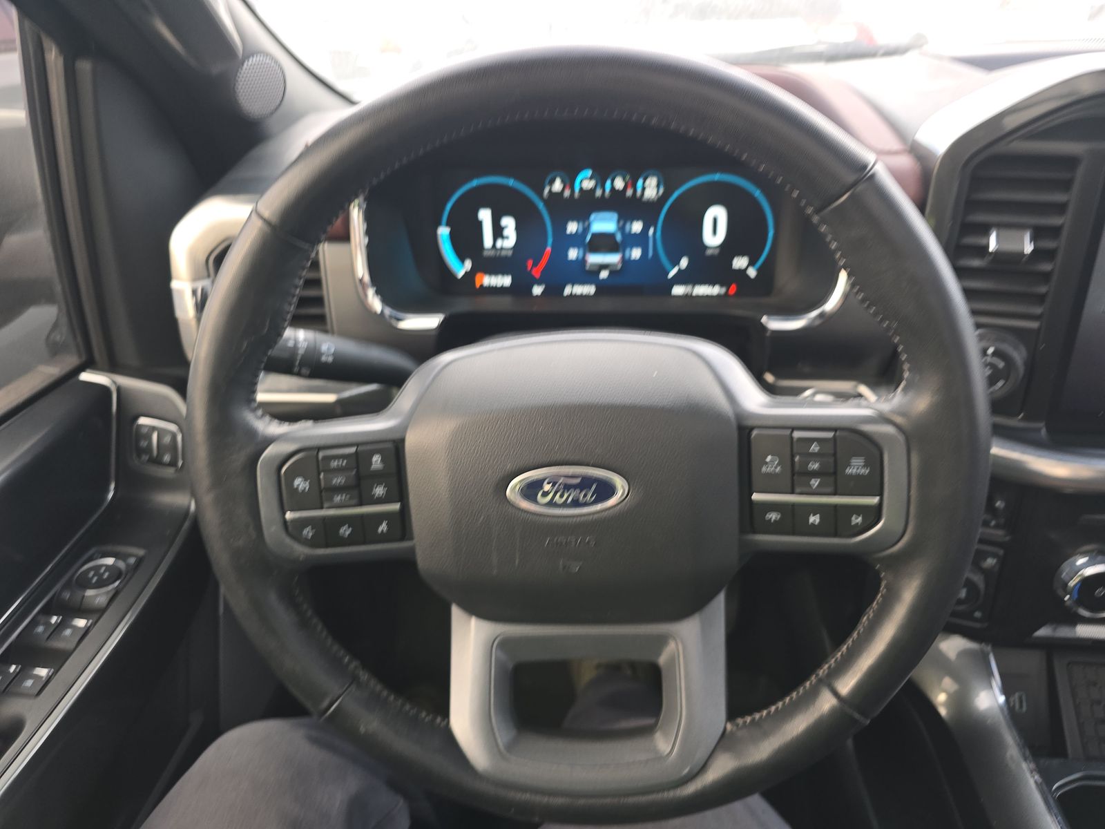 2023 Ford F-150 Lariat AWD