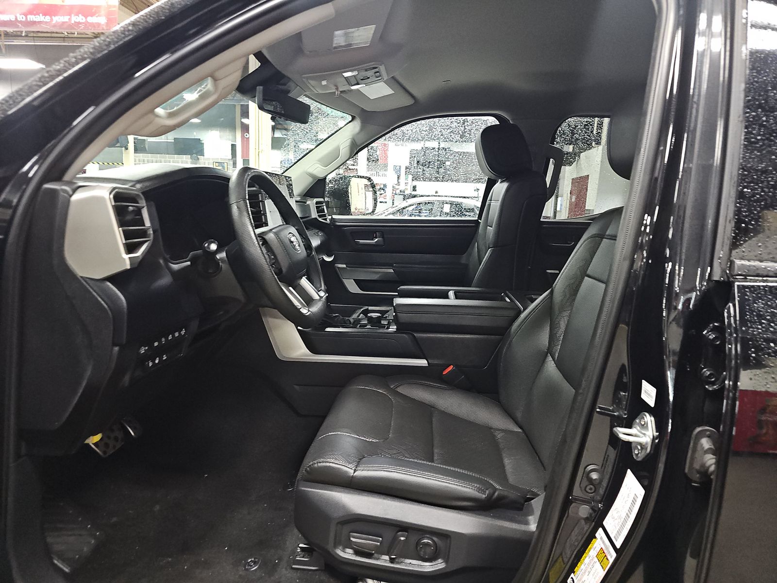 2023 Toyota Tundra SR5 AWD