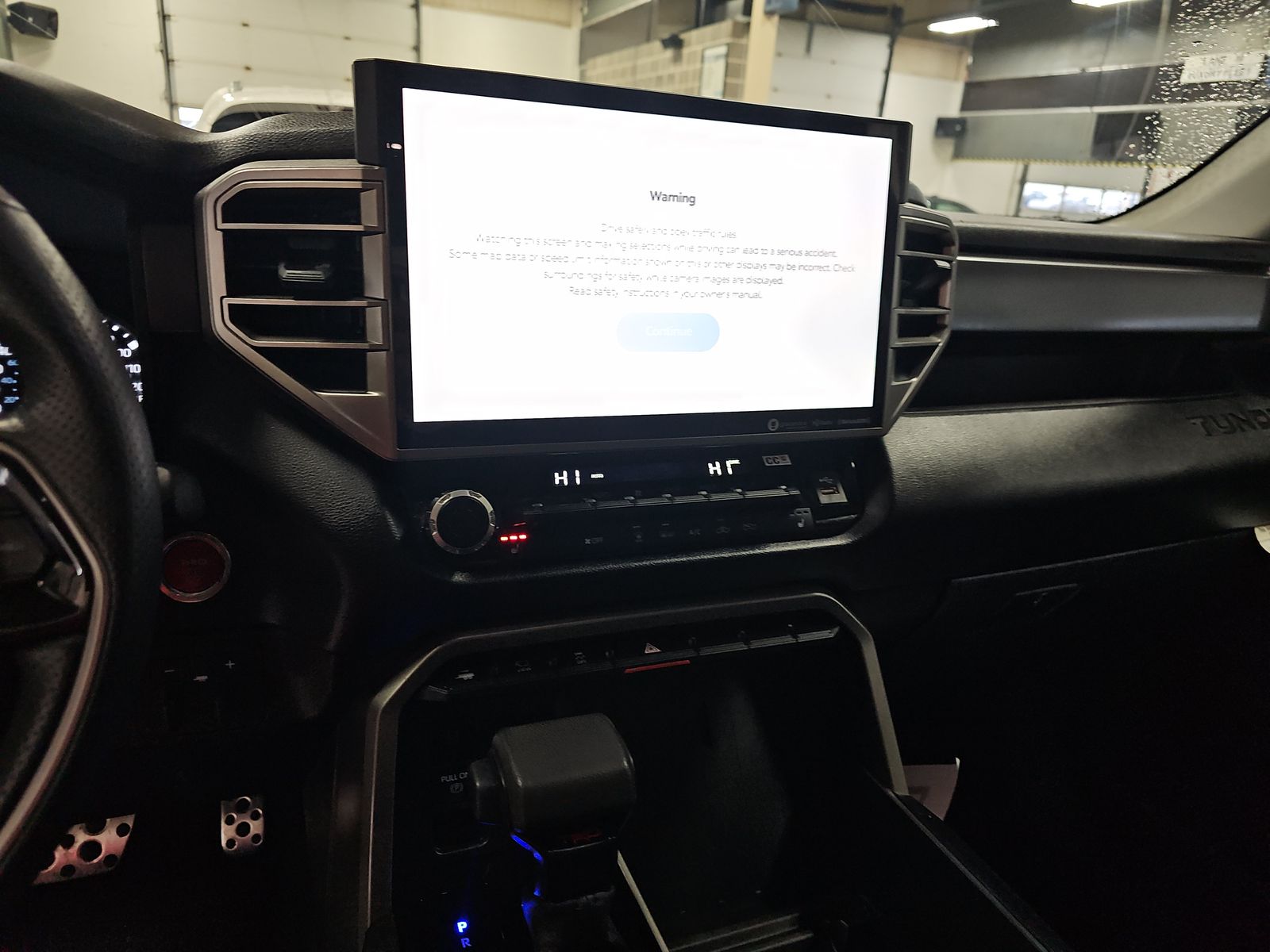 2023 Toyota Tundra SR5 AWD