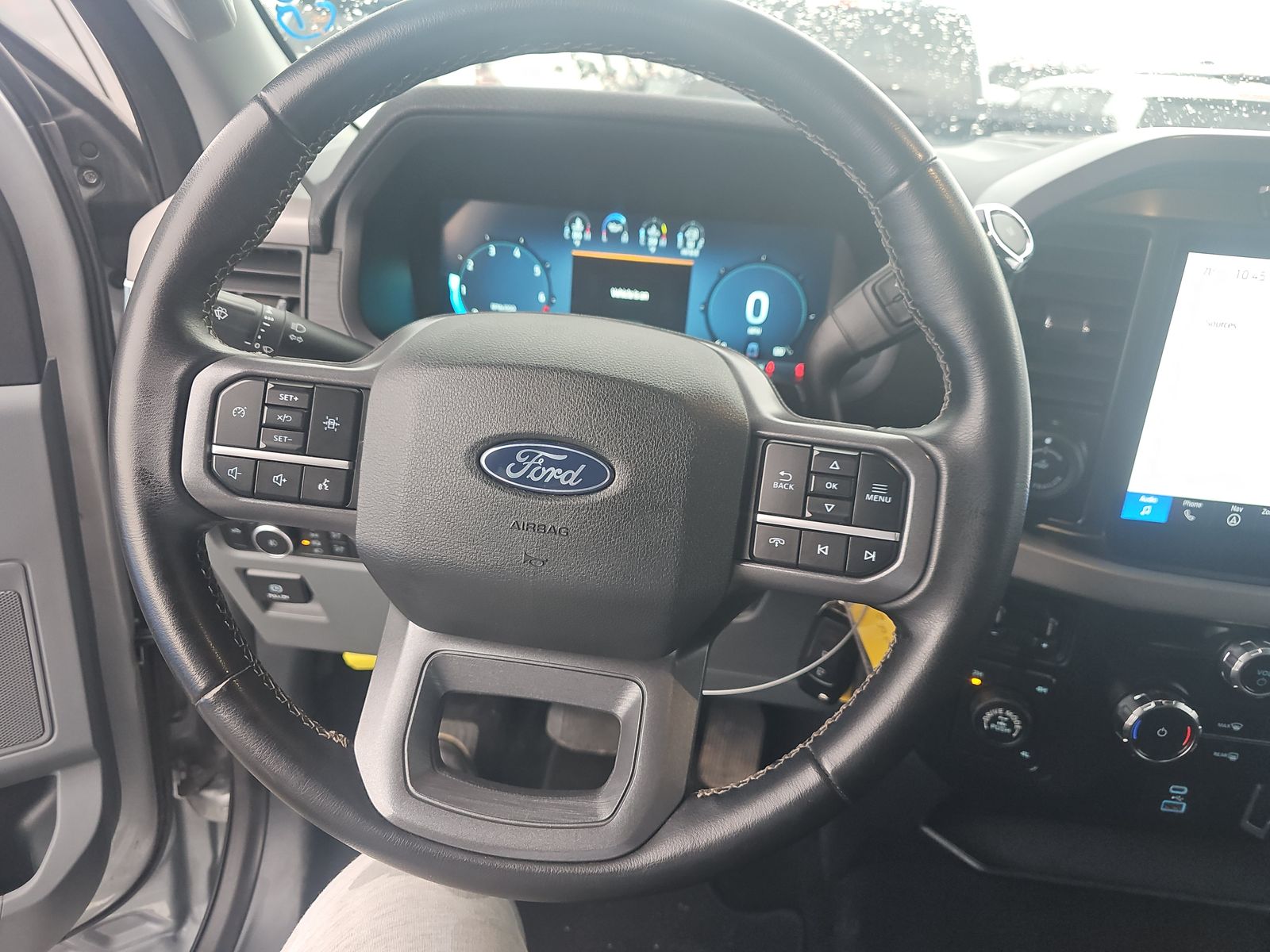 2024 Ford F-150 XLT AWD