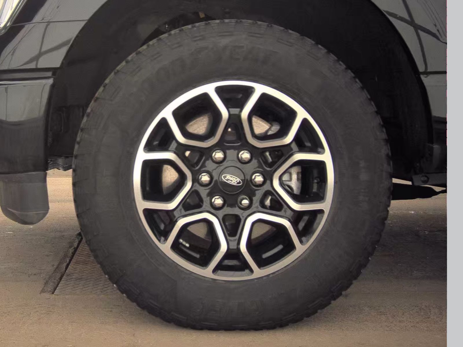 2022 Ford F-150 XLT AWD