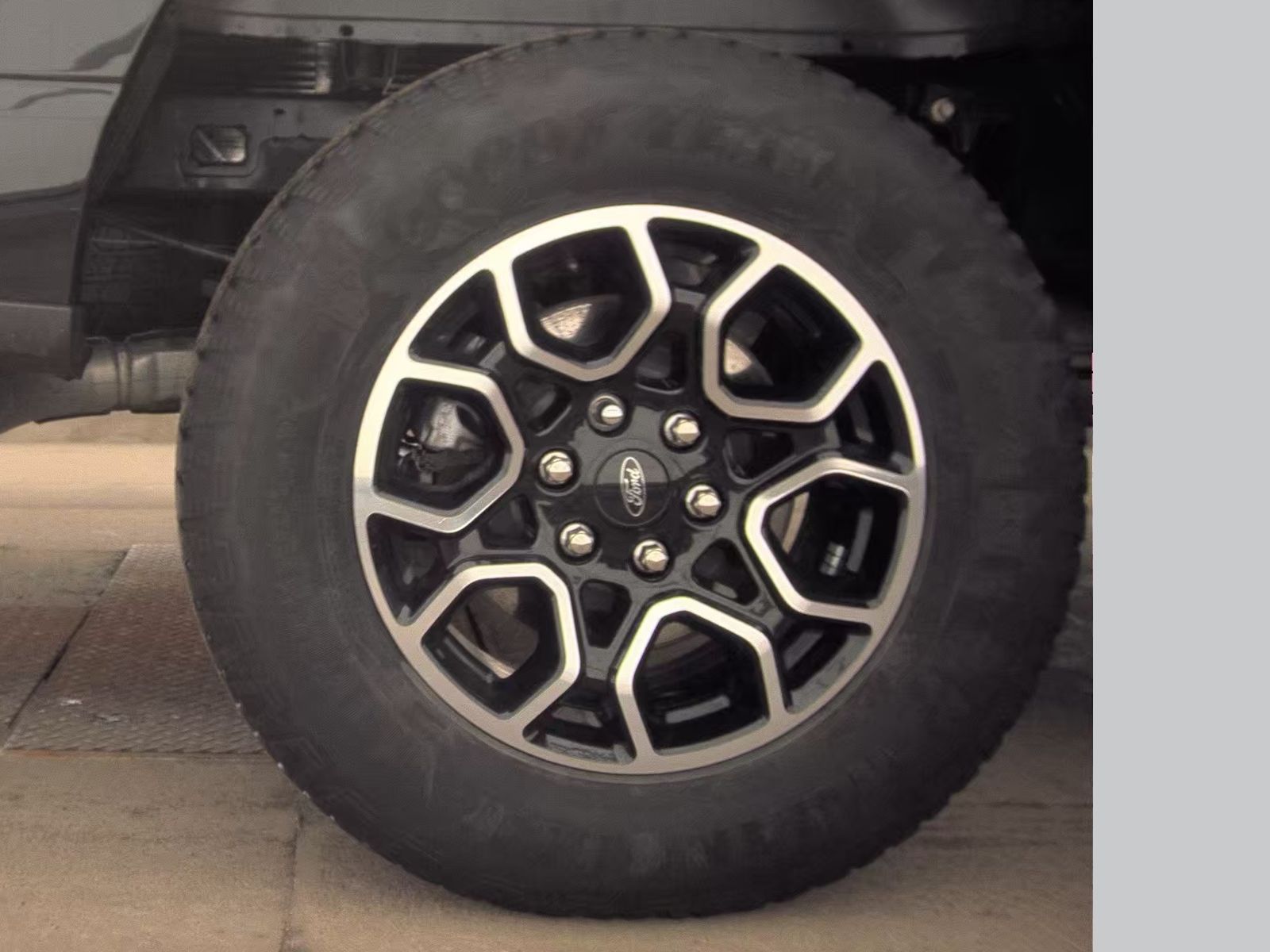 2022 Ford F-150 XLT AWD