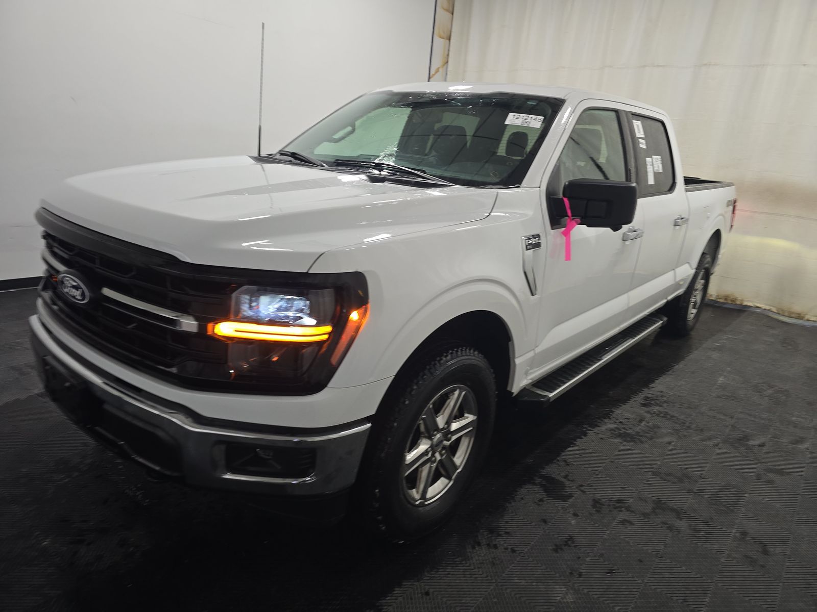 2024 Ford F-150 XLT AWD