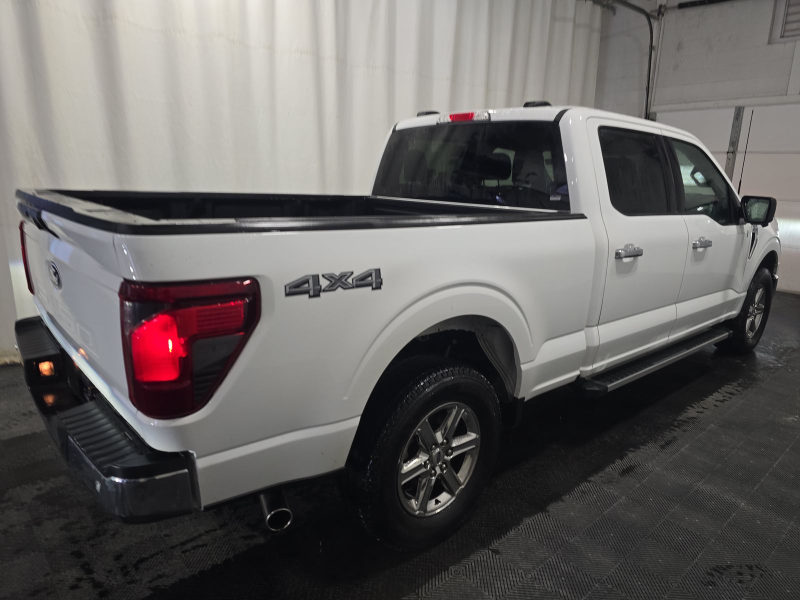2024 Ford F-150 XLT AWD