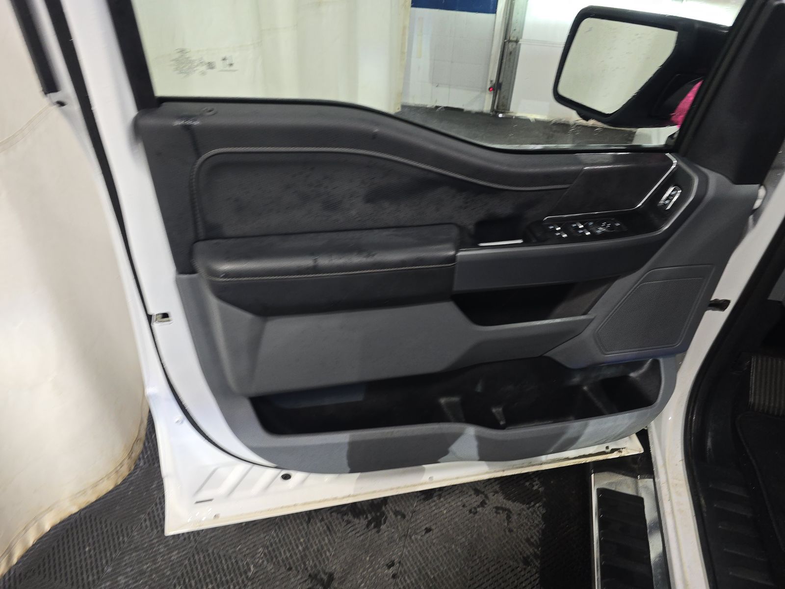 2024 Ford F-150 XLT AWD