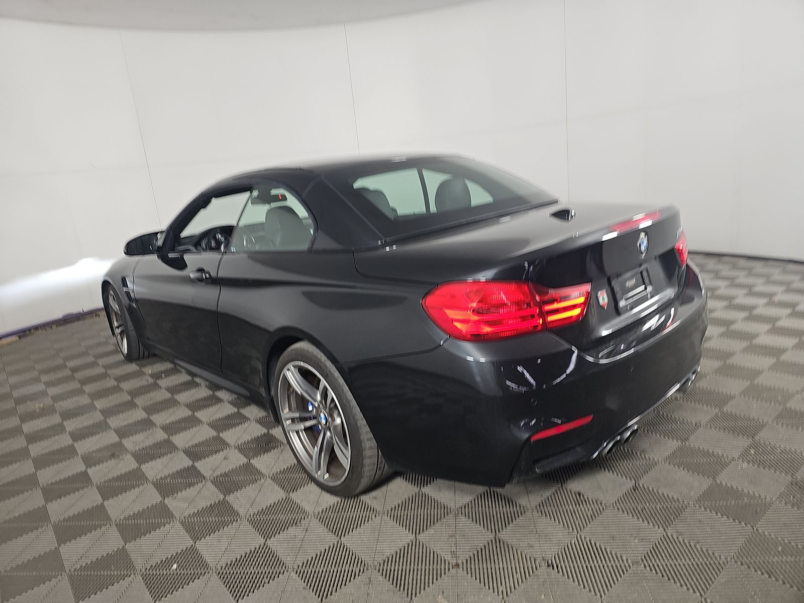 2015 BMW M4 Base RWD