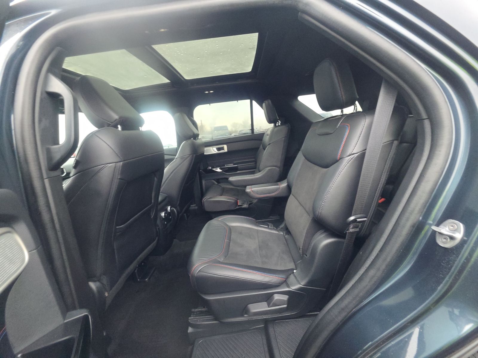 2023 Ford Explorer ST AWD