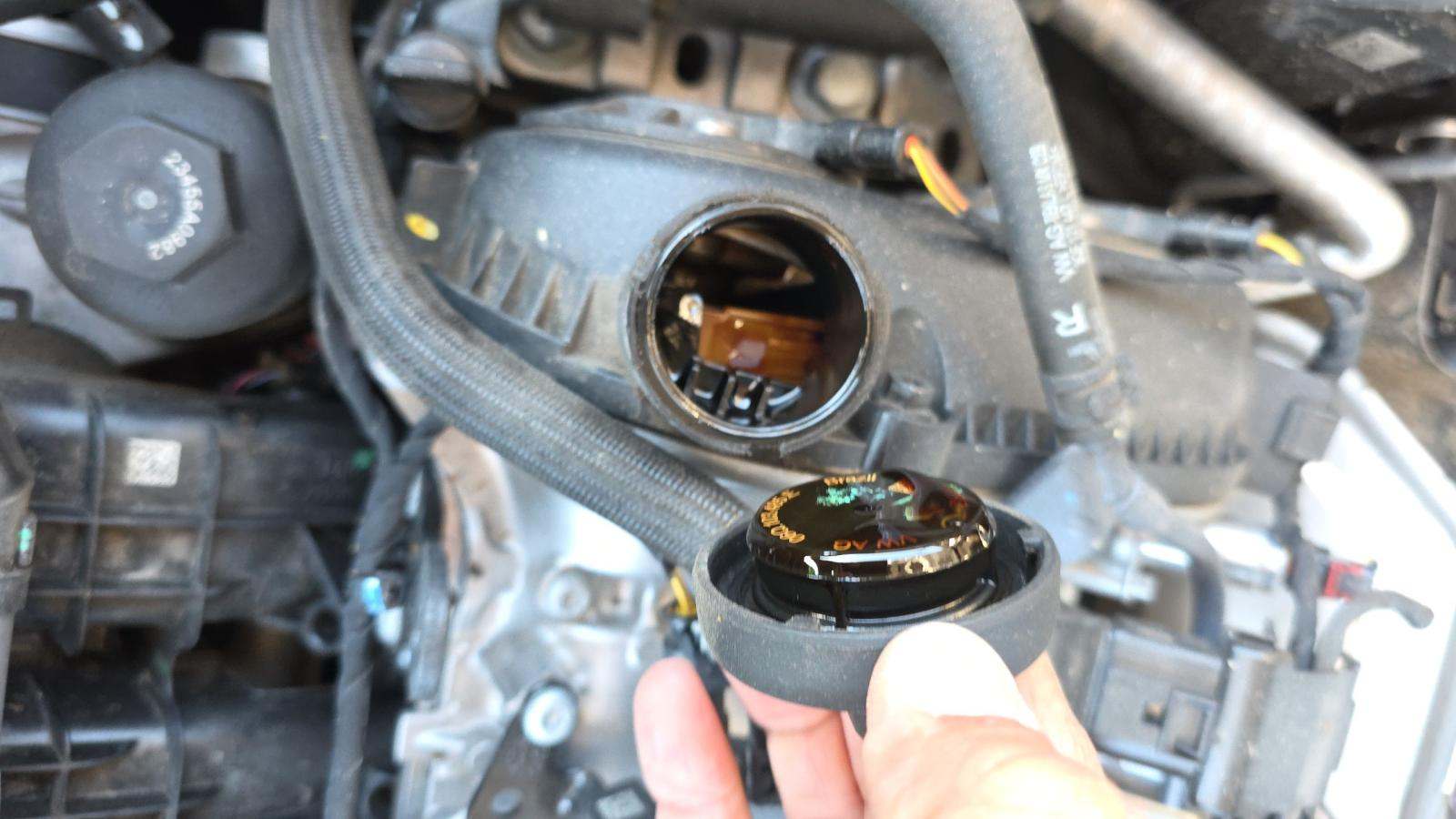 2024 Volkswagen Atlas 2.0T SE AWD