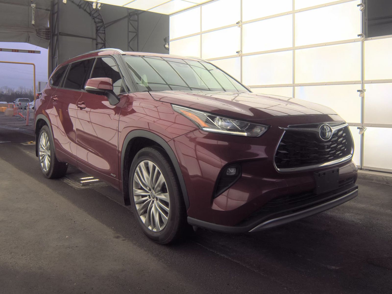 2022 Toyota Highlander Hybrid Limited AWD