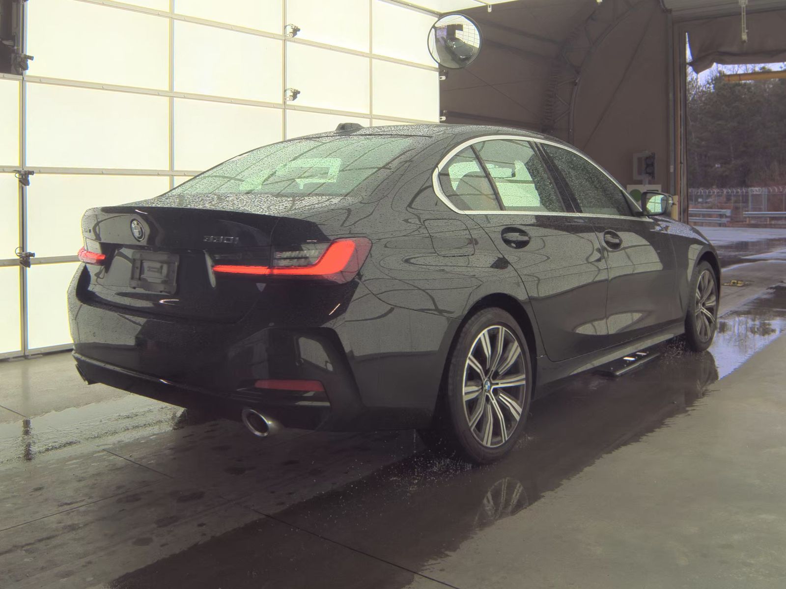 2025 BMW 3 Series 330i xDrive AWD