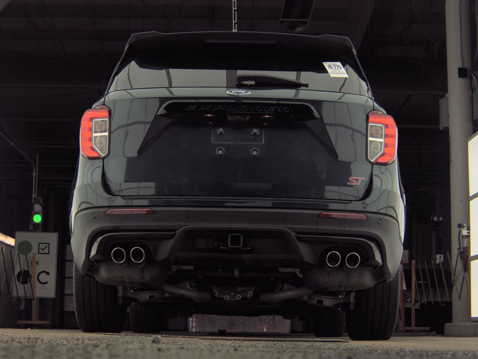 2023 Ford Explorer ST AWD