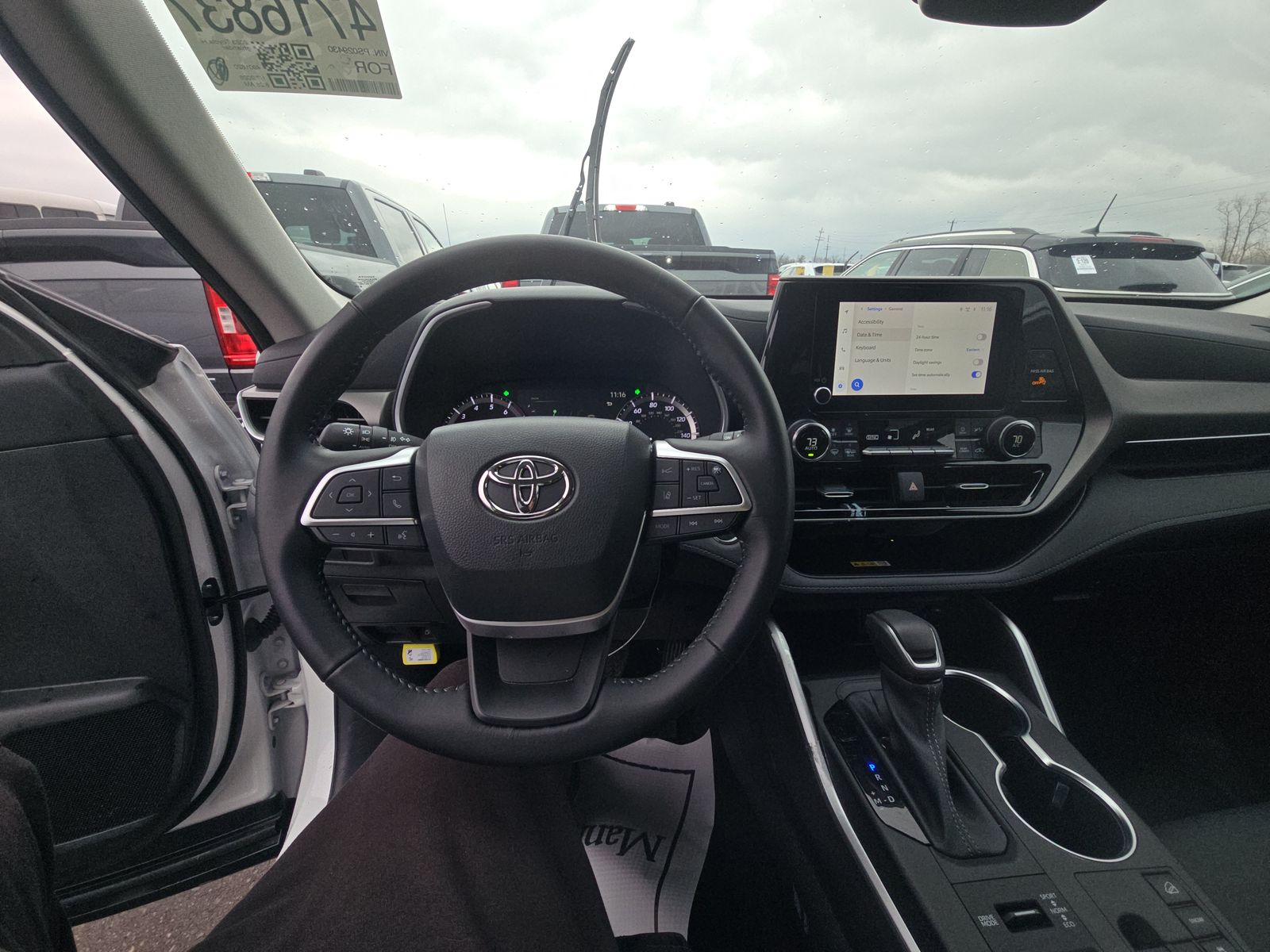 2023 Toyota Highlander XLE AWD