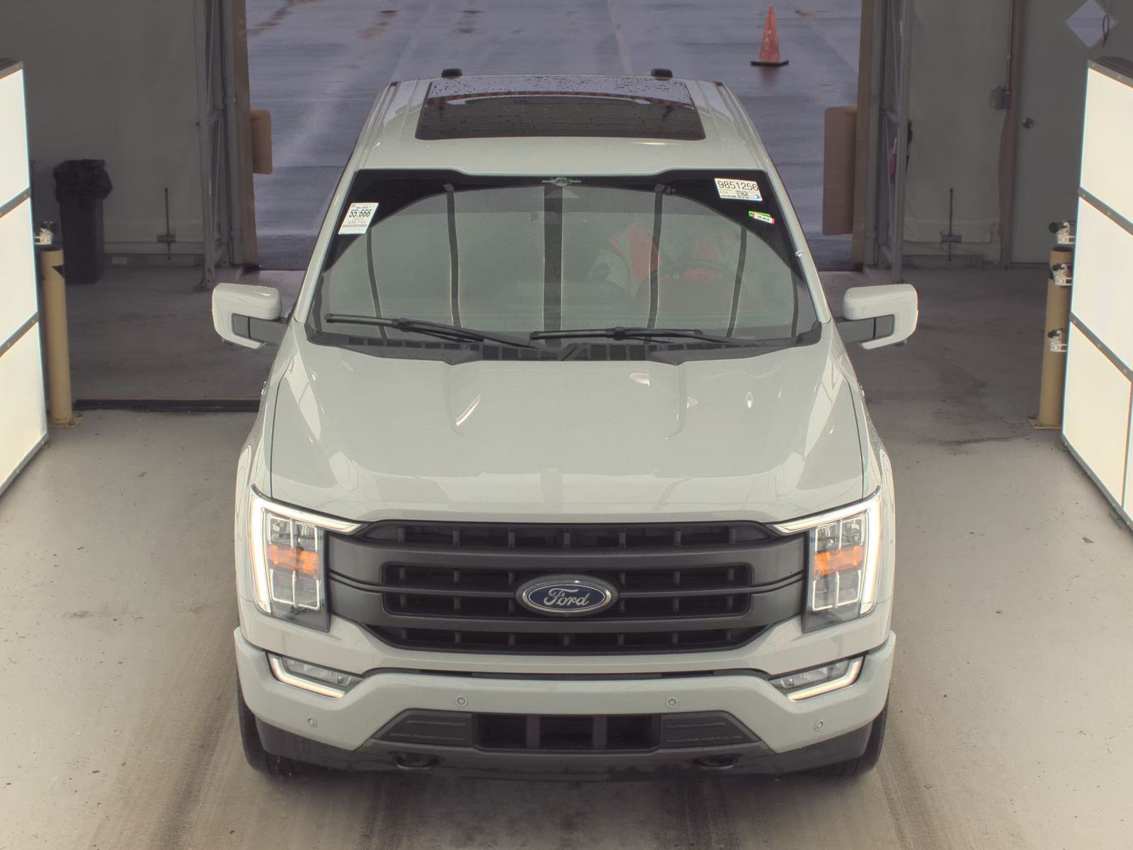 2023 Ford F-150 Hybrid Lariat AWD