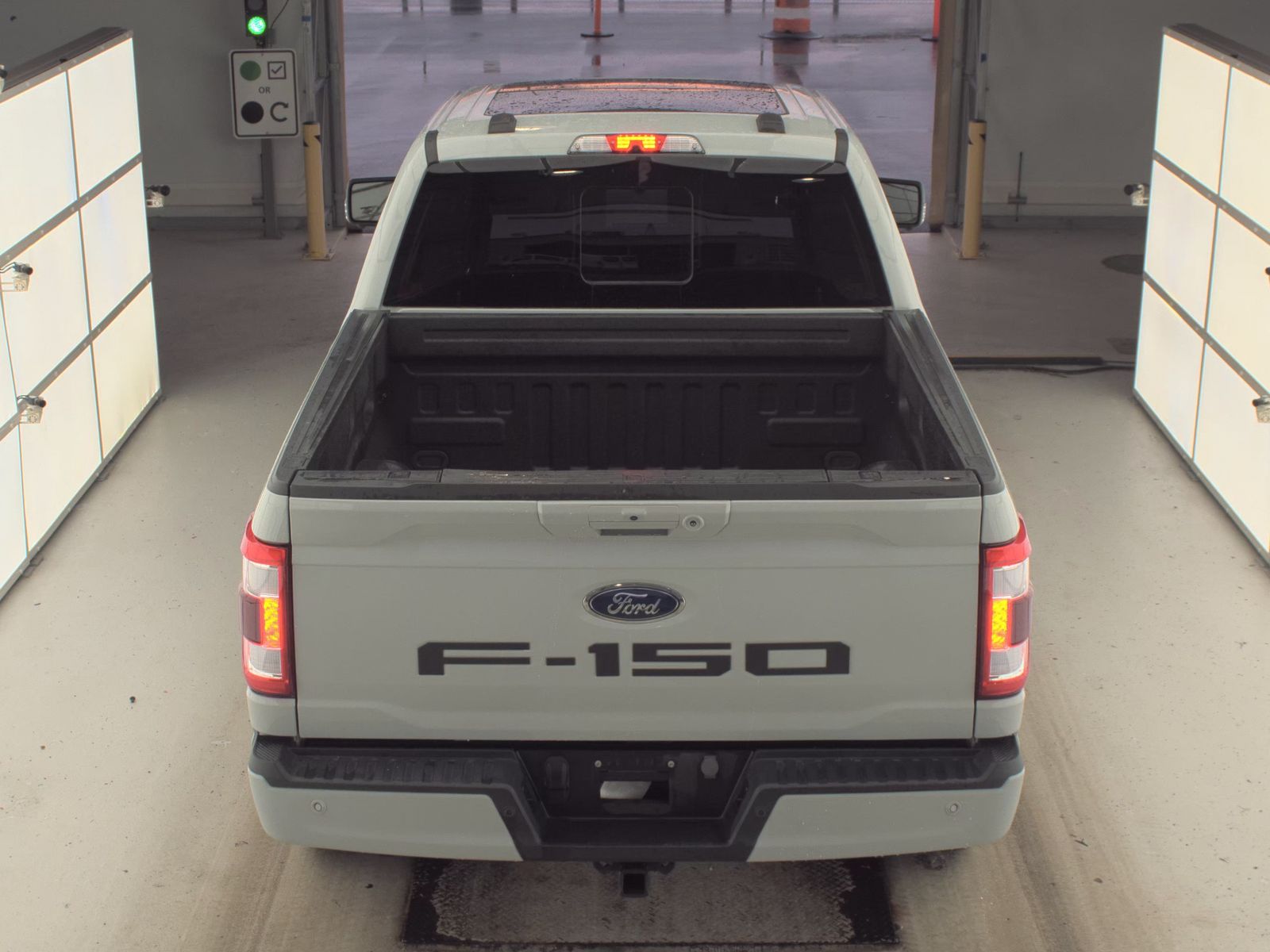 2023 Ford F-150 Hybrid Lariat AWD