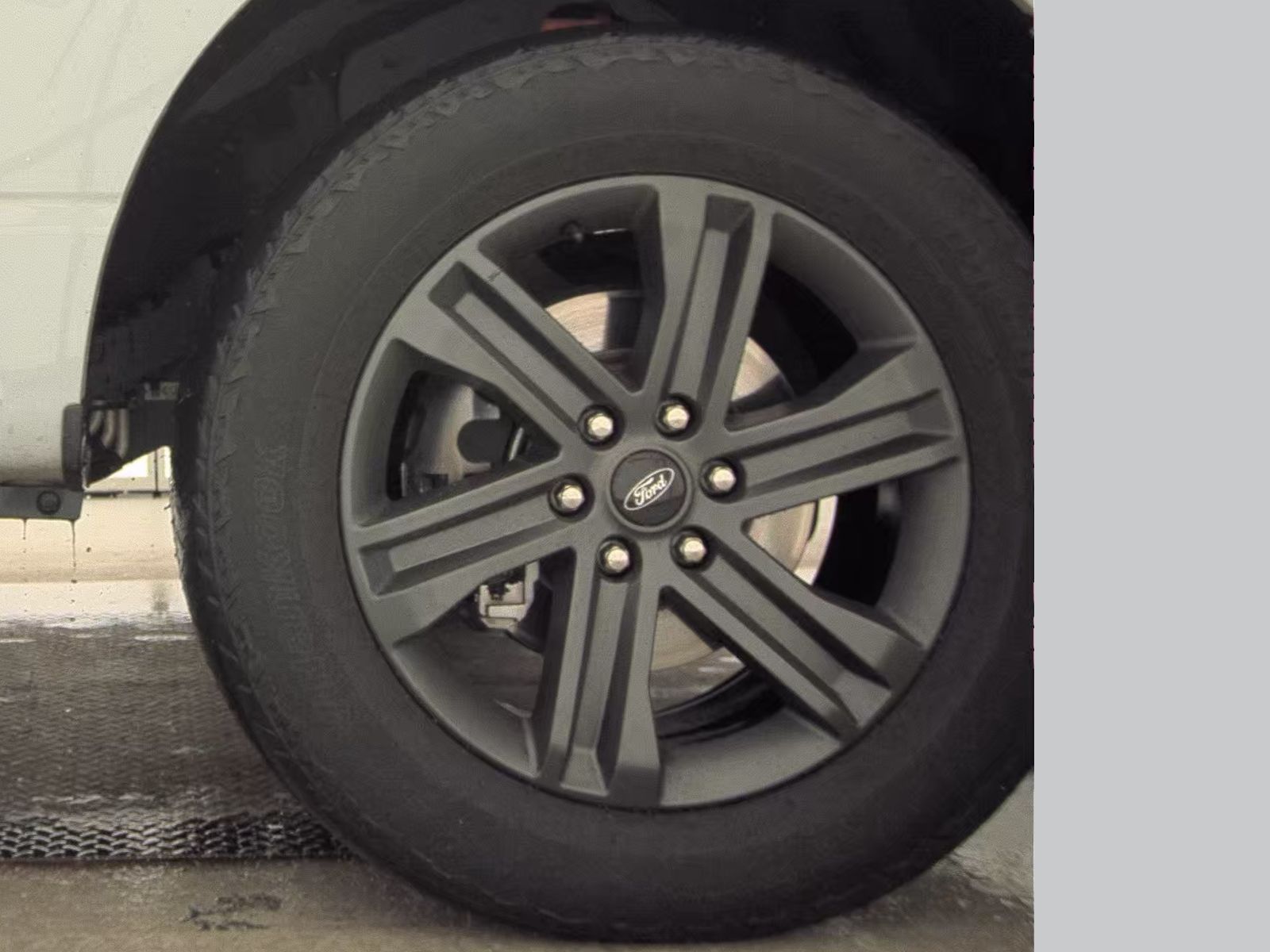 2023 Ford F-150 Hybrid Lariat AWD